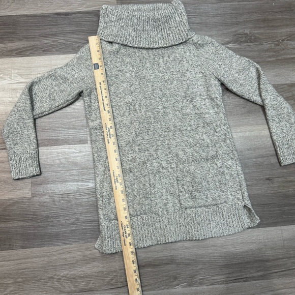 LOFT Cowl Neck Patch Pocket Tunic Sweater | Gray & White | Size XS - Picture 9 of 9